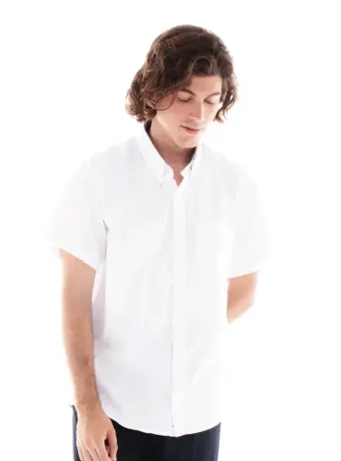 [6000C ] 6000C PLAYERYTEES CAMISA DE GABARDINA MANGA CORTA PARA CABALLERO